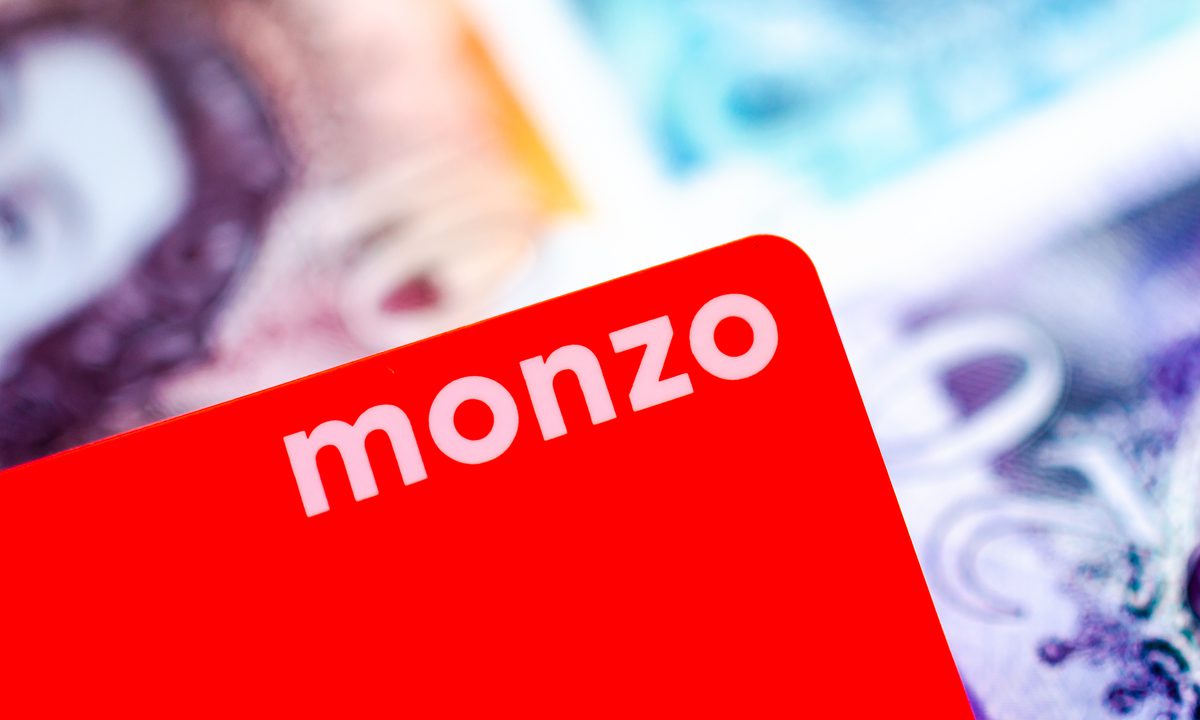 A graph showing a sharp upward trend in Monzo's spending on its customer referral program.
