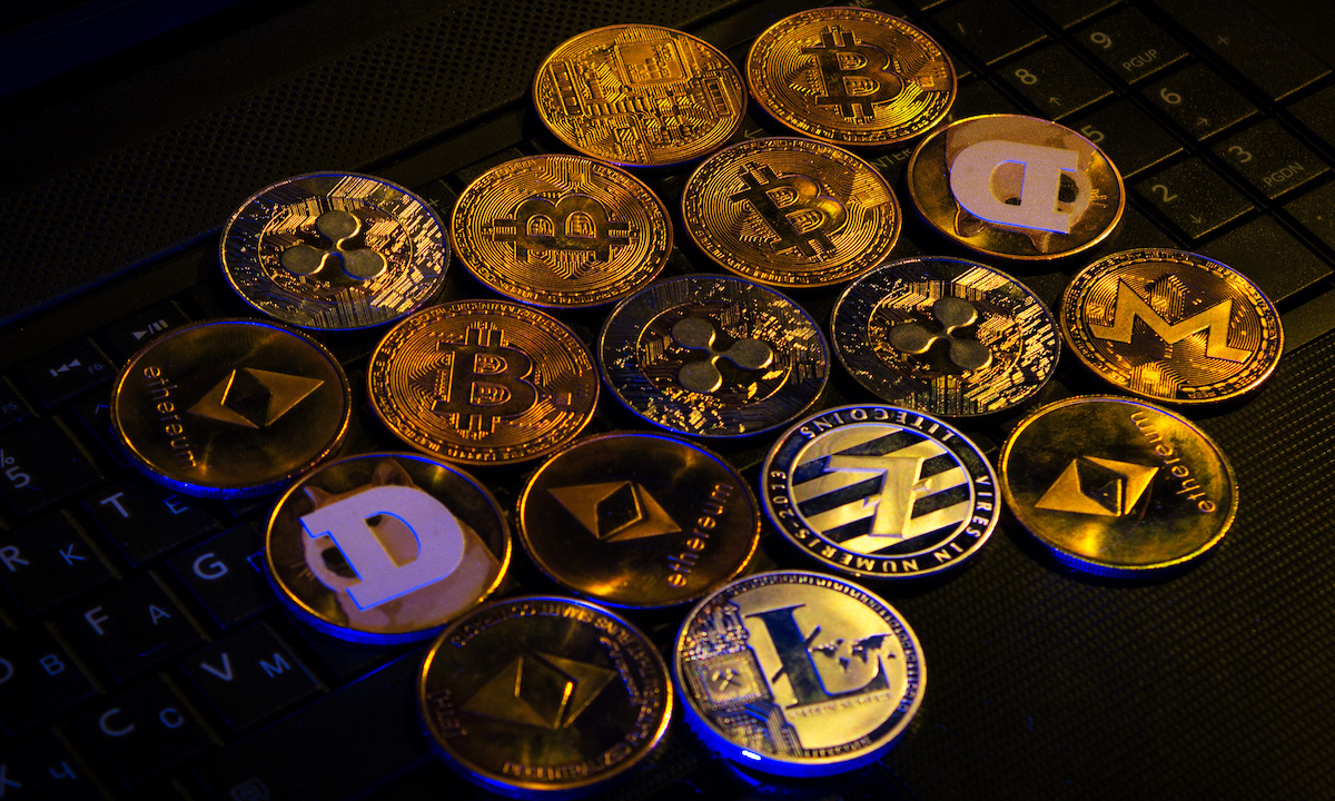 Paysafe Pay with Crypto interface showing stablecoin deposit to iGaming account