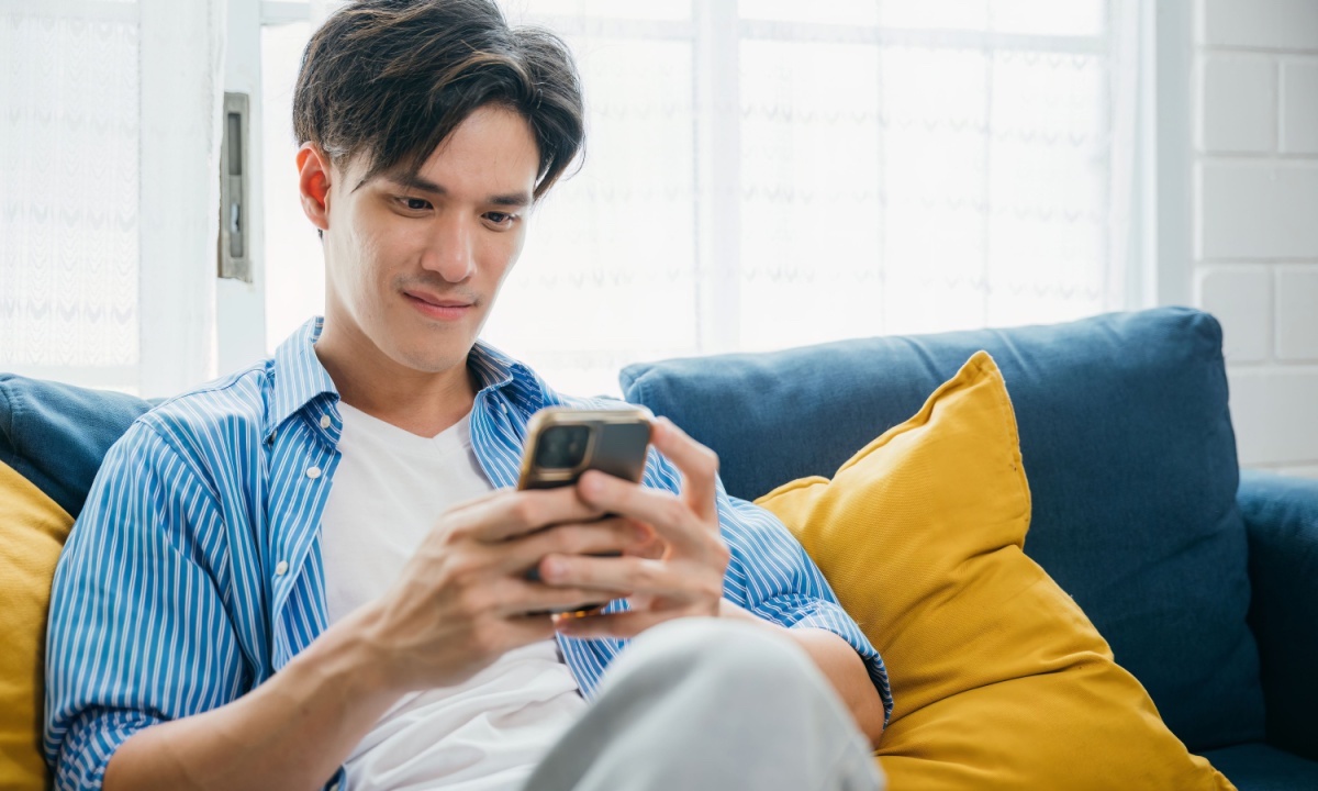 Abstract visualization of connected nodes and payment flows representing digital payment integration between insurance carriers and payment networks